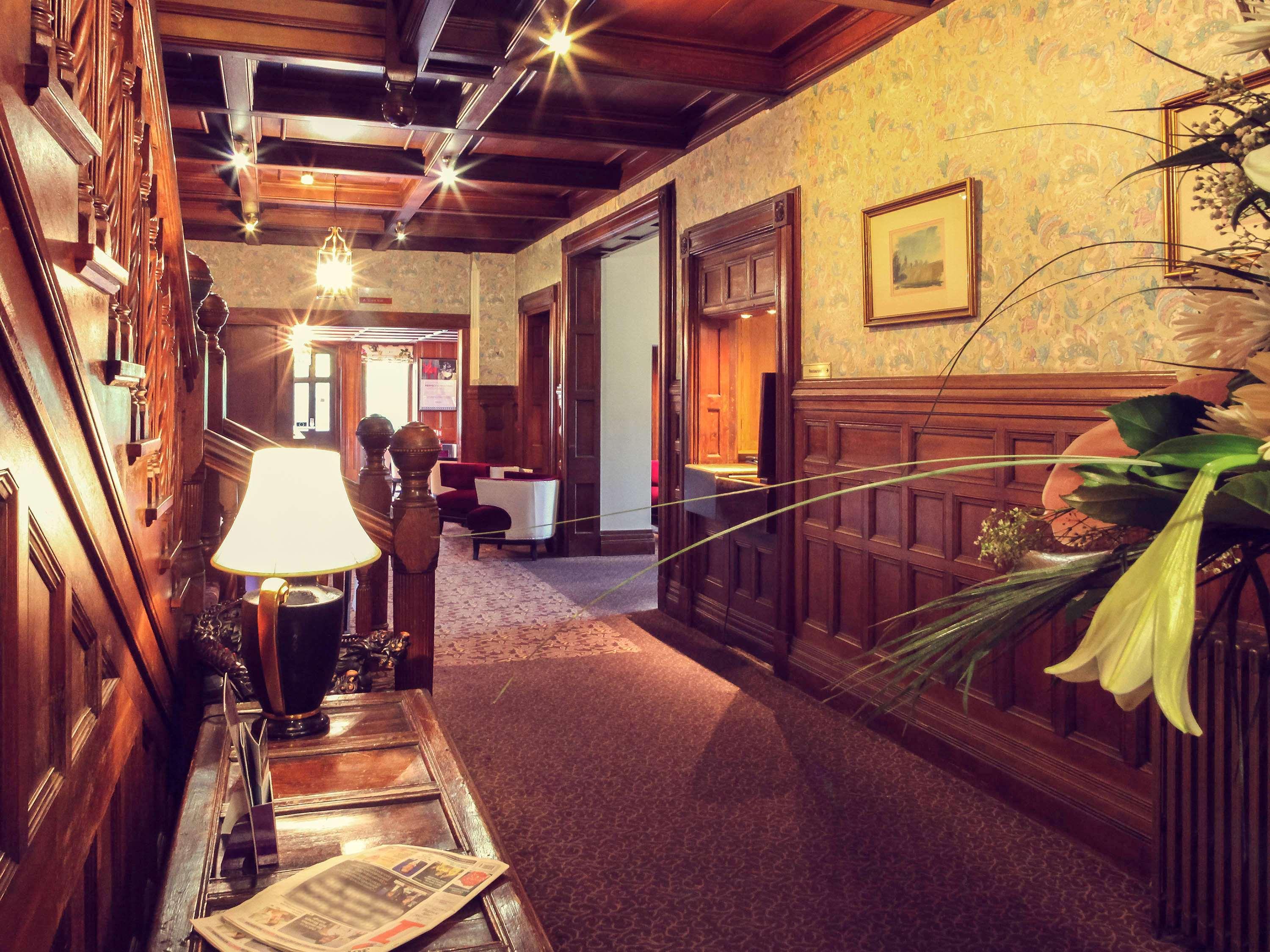 Mercure Burton Upon Trent, Newton Park Экстерьер фото